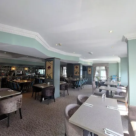 Hotel Flannery's