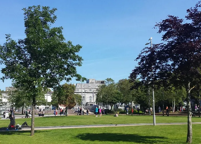 플래너리스 호텔 3*